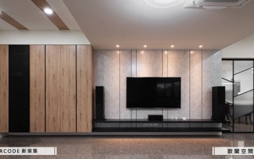 水磨石地板映襯的白褐現代別墅日常