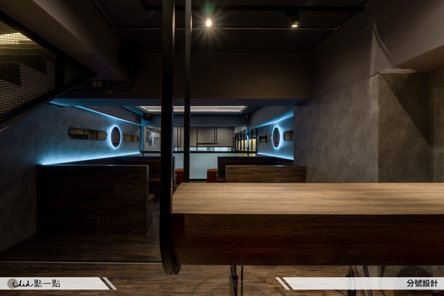 bar2F 6 5082a