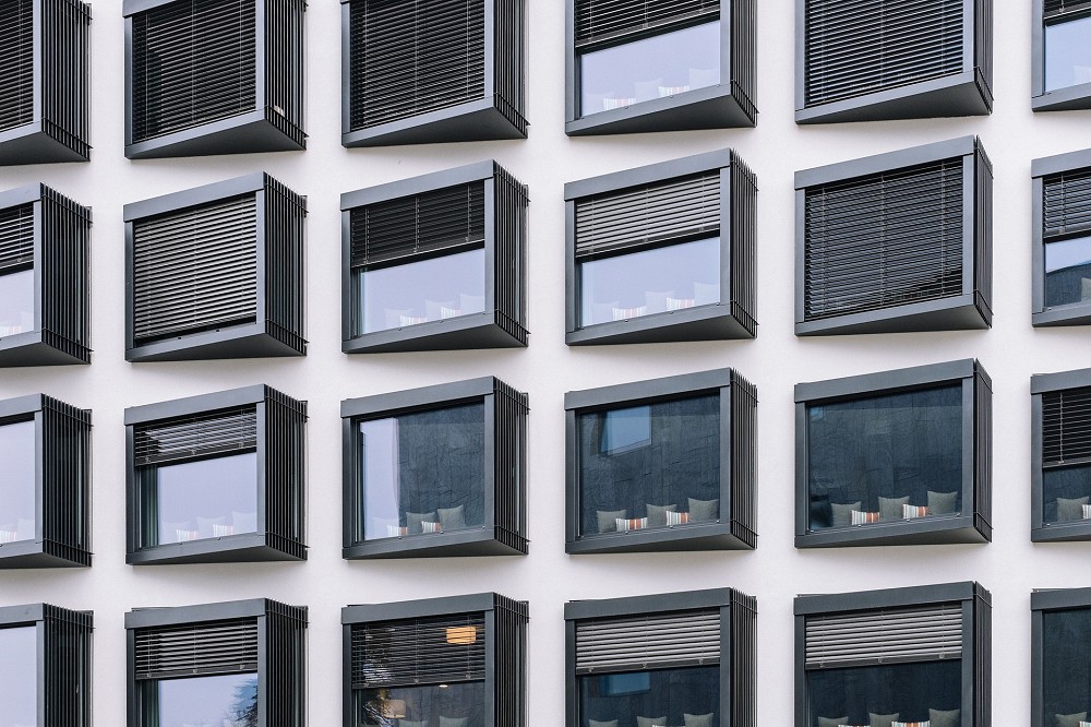 facade 731304 1920 ad110