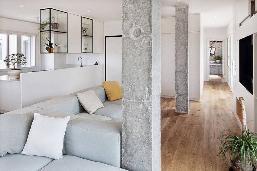 Concrete Pillars 844ab