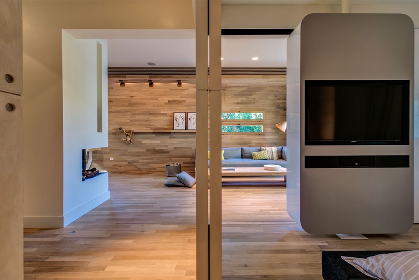 Compact Home 746ae