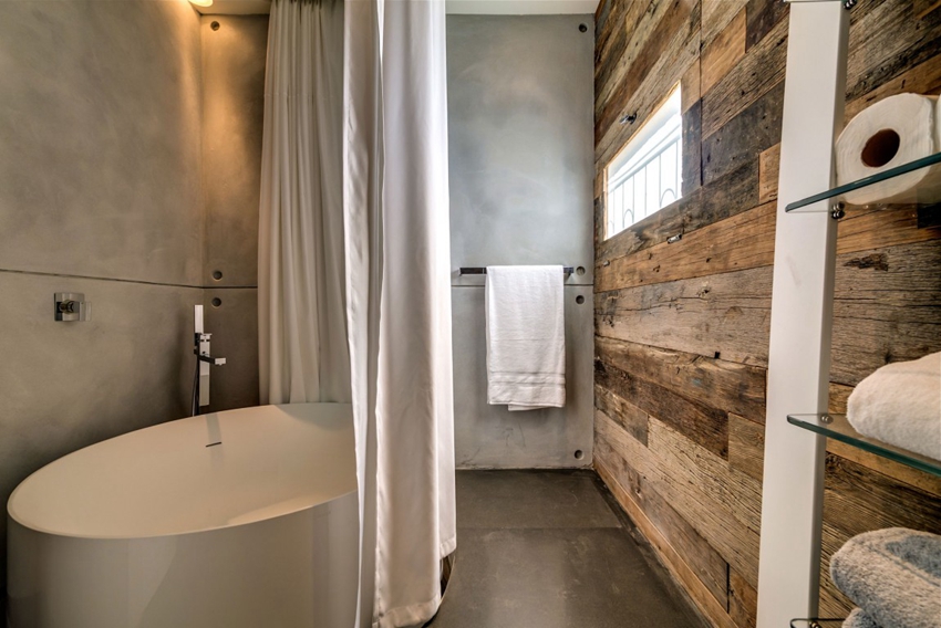 Tub And Earthy Colours f31bd