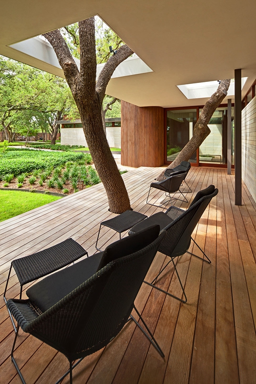 Lakeview Residence by Alterstudio Architecture 6 612ee