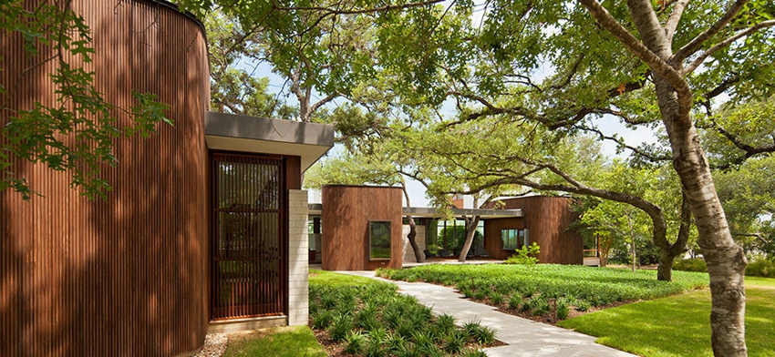 Lakeview Residence by Alterstudio Architecture 8acd7